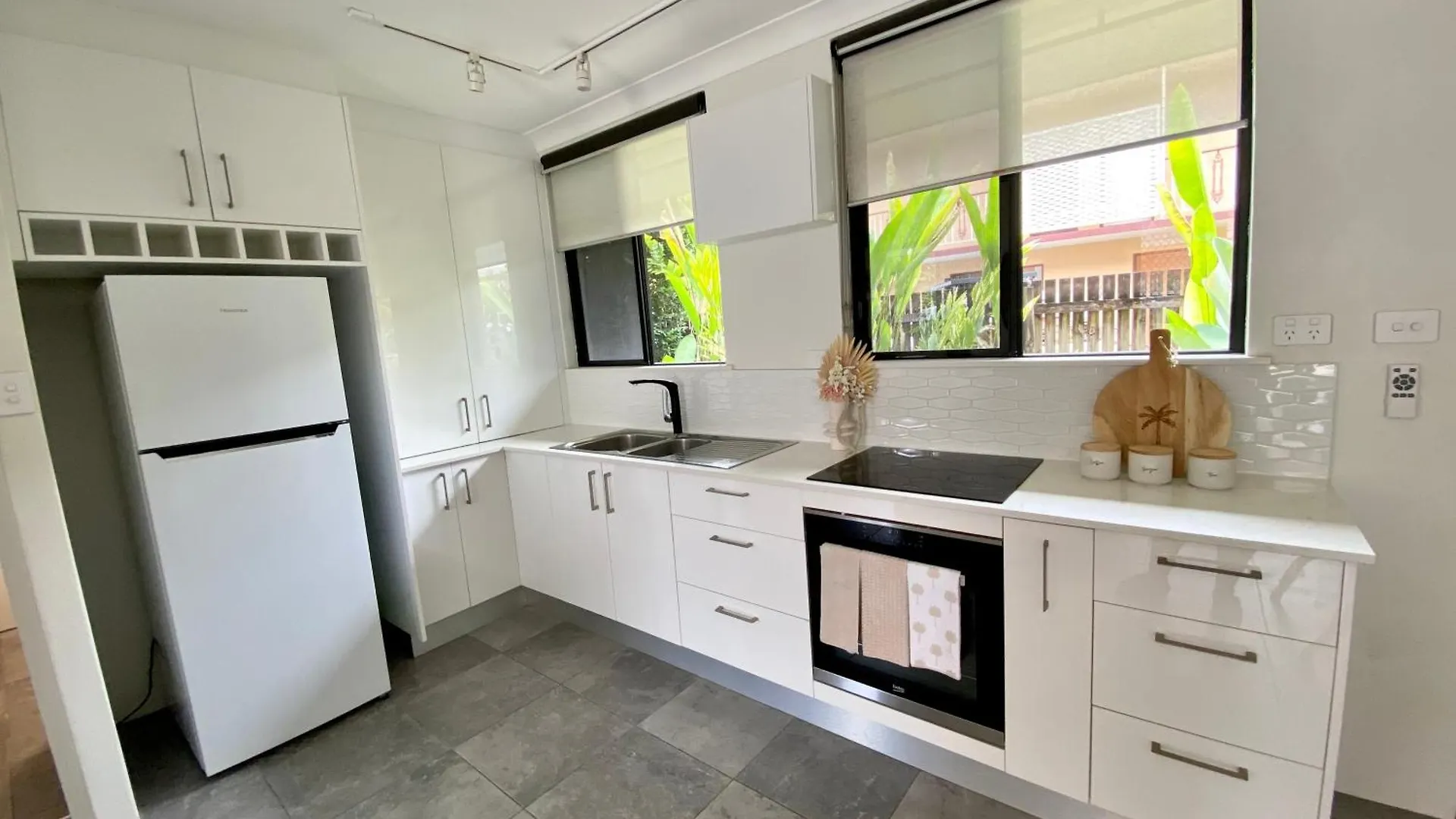 San Antone Luxury In The Cbd Apartment Cairns