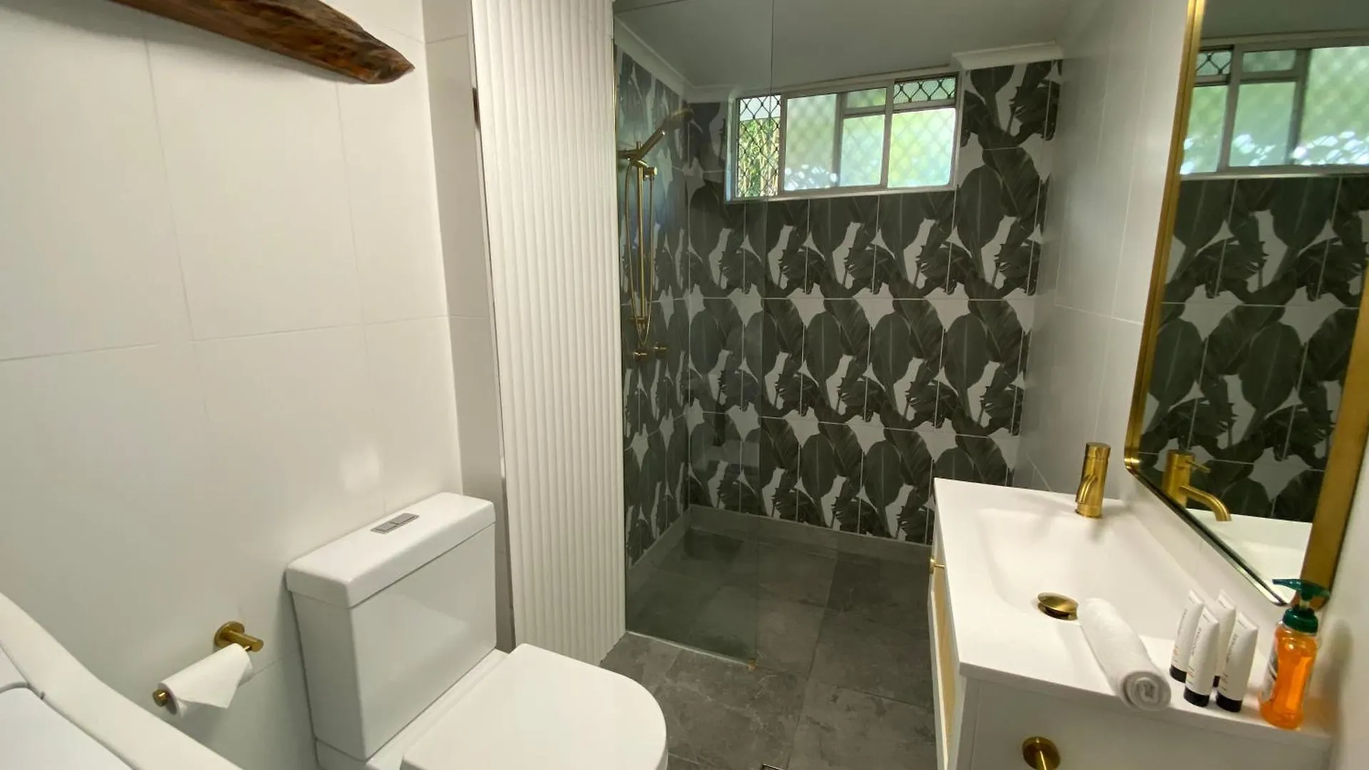 San Antone Luxury In The Cbd Apartment Cairns